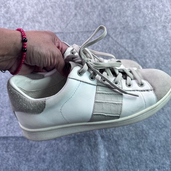 Sam Edelman Women's 8M Suede Low Top Lace Up Athletic Sneaker - Picture 1 of 8